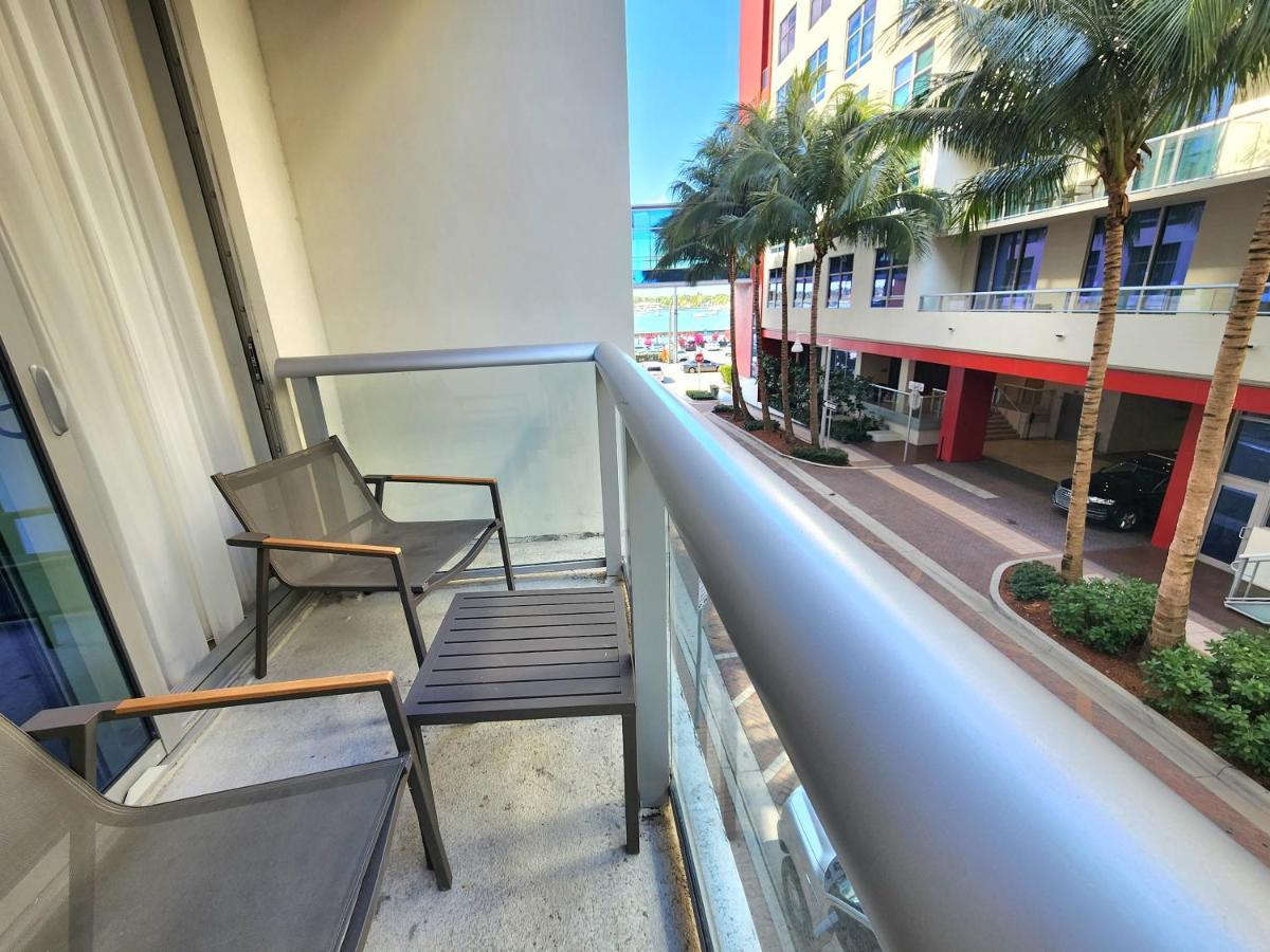 Hollywood Studios Condo Costa المظهر الخارجي الصورة