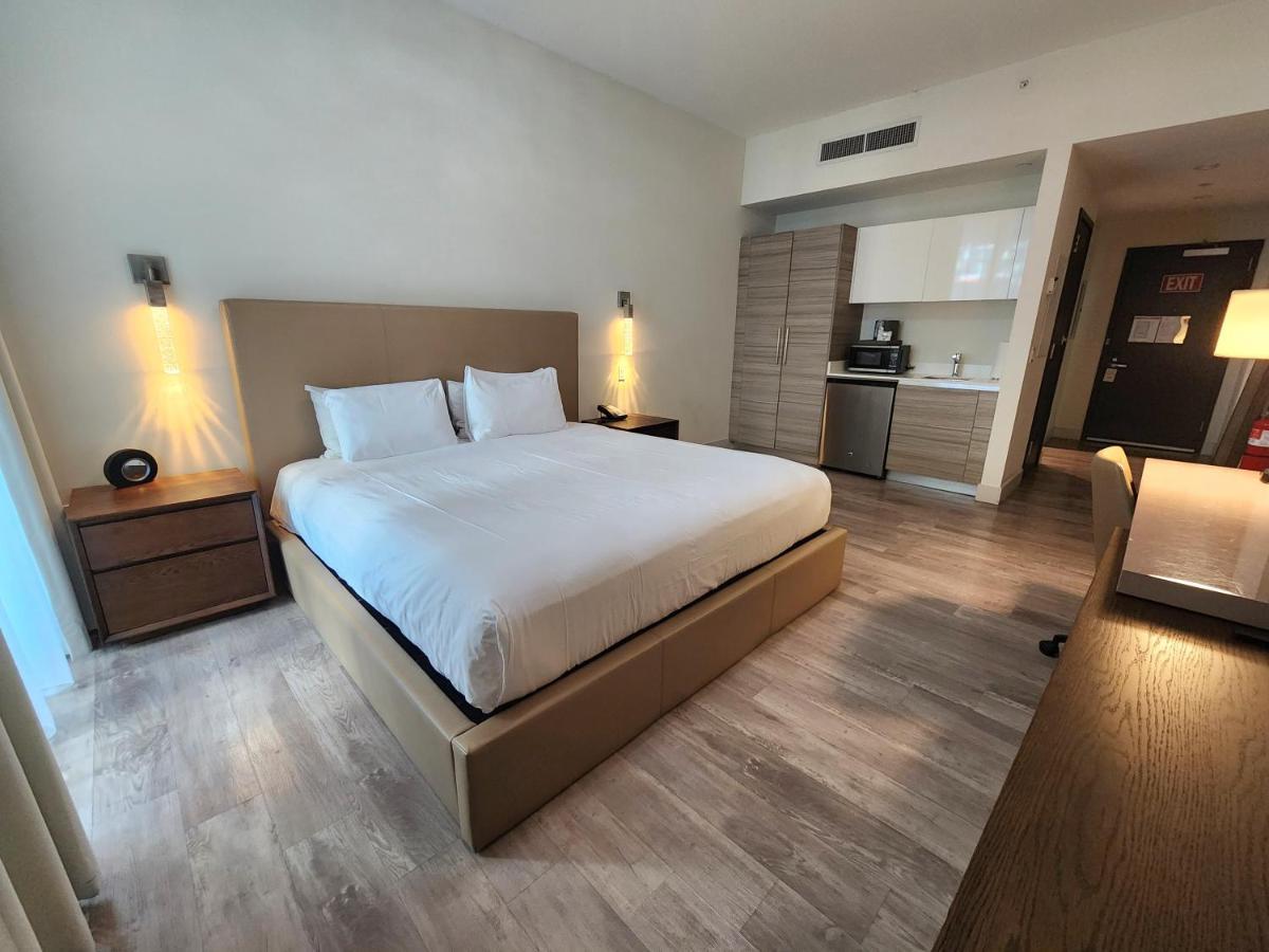 Hollywood Studios Condo Costa المظهر الخارجي الصورة