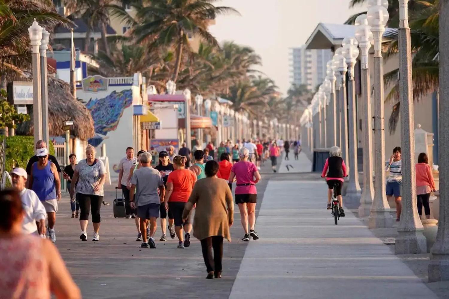 Hollywood Studios Condo Costa المظهر الخارجي الصورة